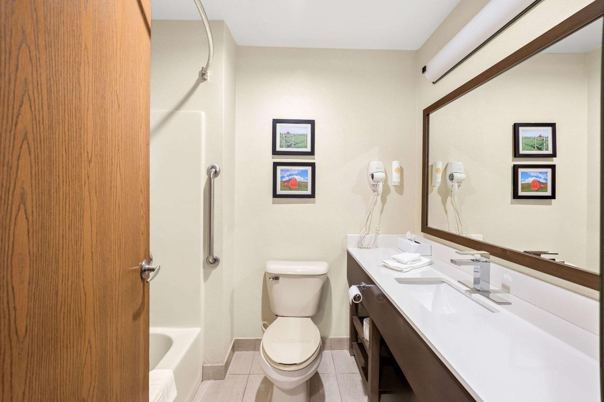 Van Wert Comfort Inn מראה חיצוני תמונה